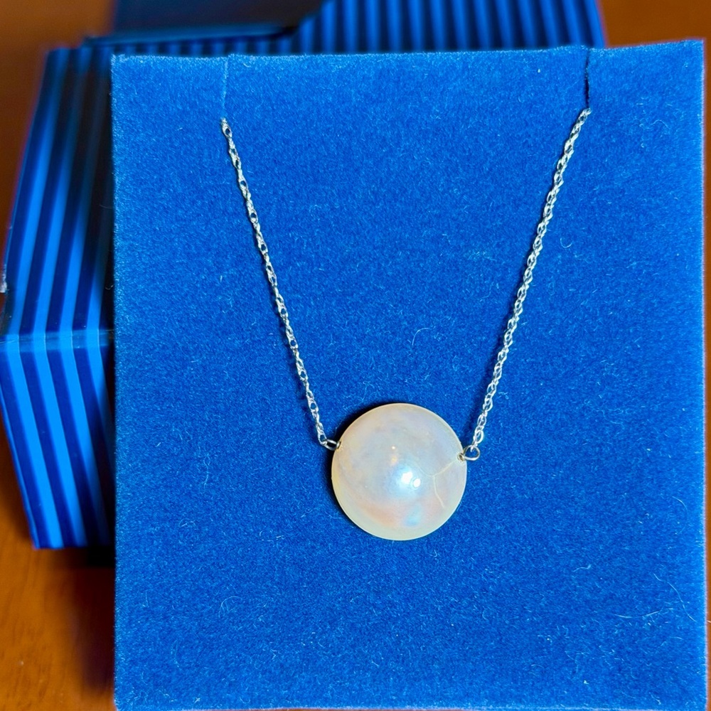JTV 10k White Gold & Cultured Mabe Pearl Necklace